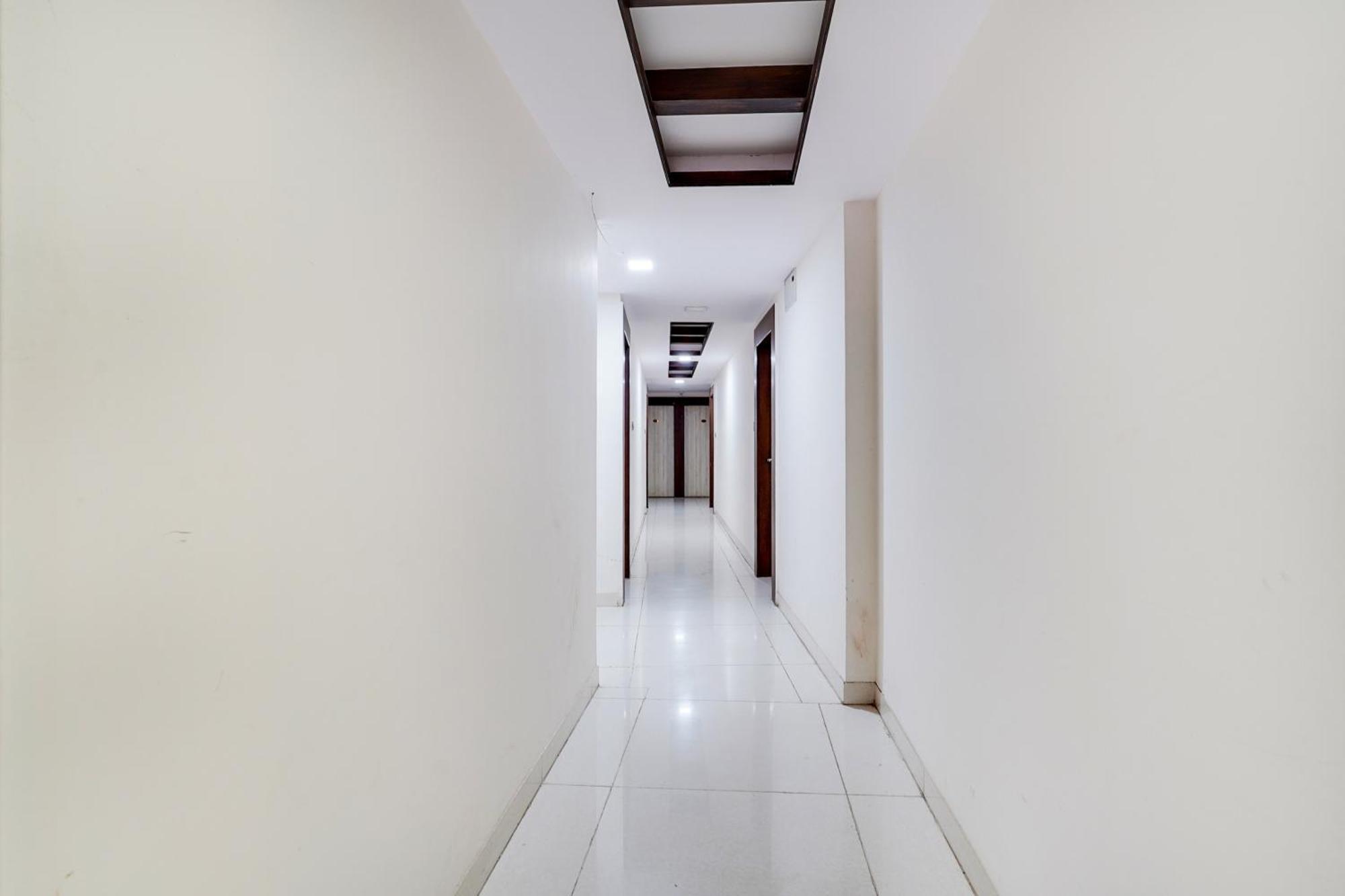 Super Collection O Bangalore Airport Road Yelahanka Exterior photo
